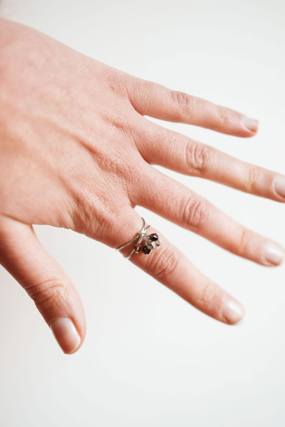 Bague bouquet de petites perles en cristal ‘Houppette’